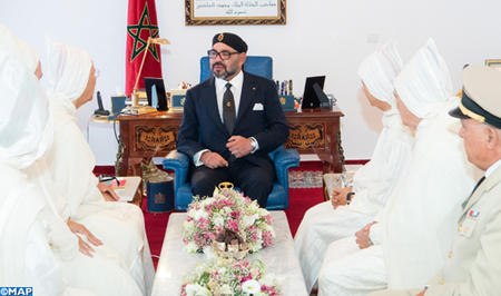 SM le Roi, Amir Al Mouminine, reçoit la délégation officielle devant se rendre aux Lieux Saints de l'Islam pour le pèlerinage