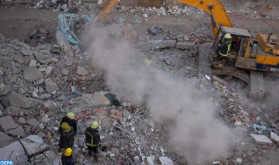 مصرع 8 أشخاص في حادث انهيار مبنى سكني شرقي القاهرة