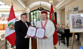 توشيح سفير المغرب في ليما نظير مساهمته في توطيد أواصر الصداقة بين المملكة والبيرو