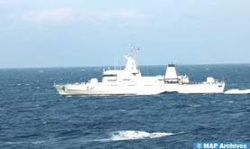 البحرية الملكية تقدم المساعدة لـ 59 مرشحا للهجرة غير النظامية قبالة سواحل الداخلة