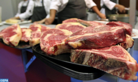 الاستهلاك المفرط للحوم الحمراء والمصنعة والسكر والكحول من مسببات بعض أنواع السرطان (أخصائية)