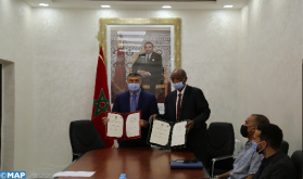 توقيع اتفاقية شراكة بين المجلس الجهوي للاستثمار لدرعة تافيلالت وكلية العلوم والتقنيات بالرشيدية