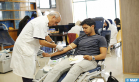 التبرع بالدم : جمعية ليونس كلوب بكلية العلوم بالرباط تتعبأ