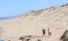 الصويرة تواصل معركة بلا هوادة ضد إشكالية زحف الرمال