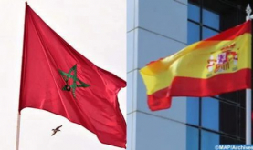 زلزال.. وزيرة الدفاع الإسبانية تشيد بدعم القوات المسلحة الملكية والسلطات لرجال الإنقاذ الإسبان