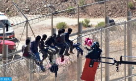 مصرع خمسة مهاجرين غير قانونيين في عملية اقتحام لمدينة مليلية (سلطات محلية)