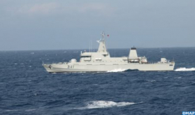 Royal Navy Assists Spanish Boat in Difficulty at Sea (Military Source)