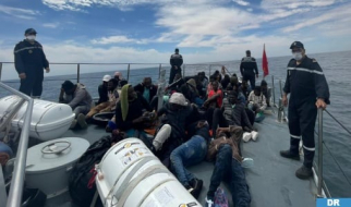 Tan-Tan: Un guardacostas de la Marina Real rescata a 38 candidatos a la migración irregular