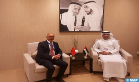 COP28 en Dubái: Chakib Benmoussa se entrevista con el ministro emiratí de Educación