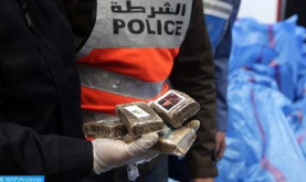 Desmantelamiento de una red de tráfico internacional de drogas en Kenitra: incautación de 4,9 toneladas adicionales  de chira en Ait Melloul (DGSN)