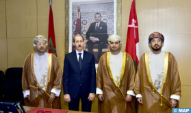 Daki y el procurador general de Omán examinan el refuerzo de la cooperación judicial