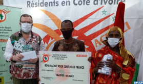 Coronavirus: Más de 100 familias marroquíes y marfileñas se benefician de una operación de solidaridad
