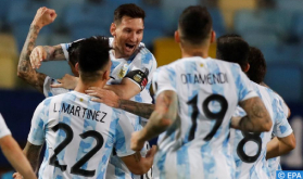 Argentina se clasifica al mundial tras empatar con Brasil