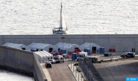 Interceptada una embarcación neumática con 10 inmigrantes argelinos a bordo en el sur de España