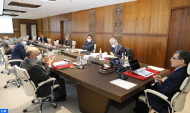 El jefe del Gobierno preside una reunión de la comisión interministerial de pilotaje de la reforma de los CRI
