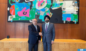 L’ambassadeur Amrani rencontre Ajay Banga: ferme volonté de renforcer la coopération entre la Banque mondiale et le Maroc