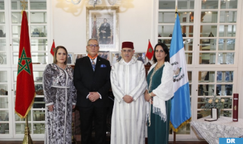 L'ancien ambassadeur du Guatemala au Maroc décoré du Wissam Alaouite de l'ordre de Commandeur