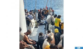 Tan-Tan : Un Patrouilleur de Haute mer de la Marine Royale porte assistance à 59 candidats à la migration irrégulière