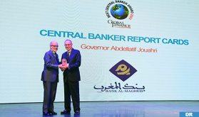 Meilleurs Gouverneurs de Banques Centrales au monde : M. Jouahri reçoit à Marrakech le prix décerné par le magazine Global Finance