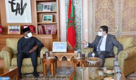 M. Bourita s'entretient avec le Commissaire de l'UA aux Affaires politiques, à la paix et à la sécurité