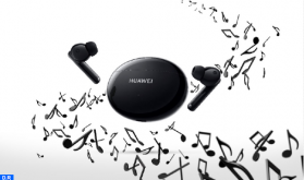 Huawei: Nouveaux écouteurs stéréo sans fil "Huawei FreeBuds 4i"