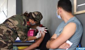 Covid: Des équipes médicales militaires appuient les efforts du ministère de la Santé pour réussir l'opération de vaccination