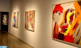 Casablanca : Vernissage de l'exposition "Murmures de ton silence" de l’artiste Khadija El Hattab