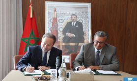 Transport aérien : signature du contrat-programme 2023–2037 entre le gouvernement et la compagnie nationale Royal Air Maroc
