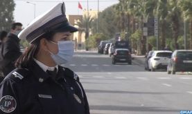 Khadija Tabouallalt, une femme policière qui se consacre avec passion au contrôle de la circulation à Errachidia