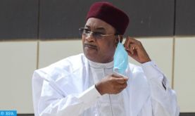 Conférence de l'UA de Niamey : le président du Niger décore deux personnalités marocaines pour services rendus à la nation