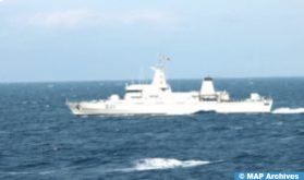 Dakhla: Un Garde-côtes de la Marine Royale porte assistance à 57 Subsahariens candidats à la migration irrégulière