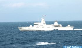 Dakhla: Deux Garde-côtes et un Patrouilleur de Haute Mer de la Marine Royale portent assistance à 124 émigrés subsahariens