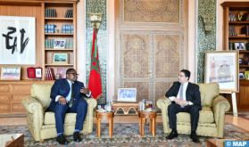 La Sierra Leone exprime son plein soutien à l'intégrité territoriale du Maroc et considère l'Initiative d'autonomie comme la seule solution "crédible, sérieuse et réaliste" à ce différend (Communiqué conjoint)