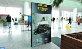 Exposition "Horizons Intérieurs" à la gare ferroviaire de Rabat-Agdal: photos et poèmes en atomes crochus