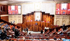 Début de la séance plénière conjointe des deux chambres du Parlement sur les dernières positions du parlement européen vis-à-vis du Maroc