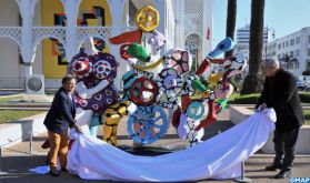 "La machine à rêver", une sculpture de Niki de Saint Phalle illumine l'esplanade du Musée Mohammed VI
