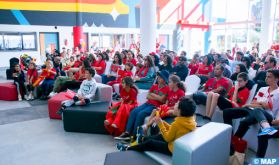 Ferveur et fair play sportif imprègnent la projection du match Maroc-Belgique à l'Ecole belge de Rabat