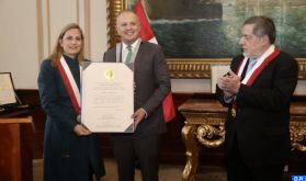 L'ambassadeur du Maroc à Lima décoré par le Congrès péruvien