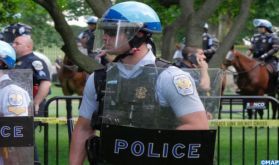 Violence policière: l'Amérique suspendue à un procès emblématique