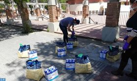 Espagne: distribution d'aides alimentaires au profit des Marocains établis à Tarragone à l'occasion du Ramadan