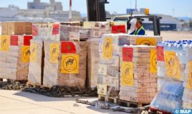 Des médias arabes mettent en lumière l'acheminement des aides humanitaires marocaines à Gaza par voie terrestre