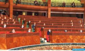 Remise de Wissams royaux à des fonctionnaires de la Chambre des Conseillers