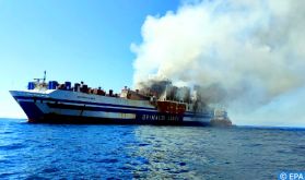 Un passager retrouvé vivant sur le ferry italien en feu au large de Corfou (ANSA)