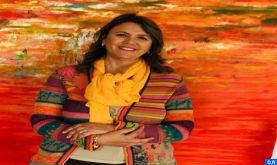 L'artiste-peintre Hayat Saidi: Malgré le coronavirus, le pinceau continuera à répandre l’amour et la beauté