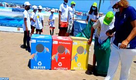 "B7arblaplastic": L'ONEE sensibilise à la valorisation et au recyclage des déchets plastiques à la plage de Bouznika