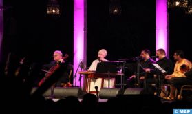 L'ensemble Musiqât de Tunisie et Khadija El Afrit éblouissent le public fassi lors d'un concert exceptionnel