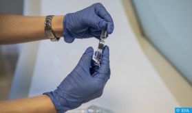 Vaccins anti-Covid-19: une lueur d'espoir vers une sortie de crise